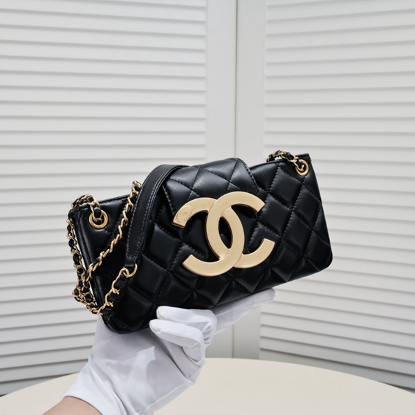 シャネルバッグ細部ディテール